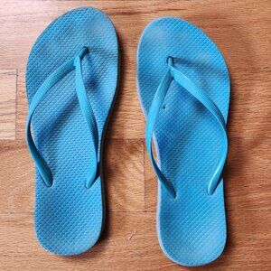 Old Navy Blue Flip Flops Size 9